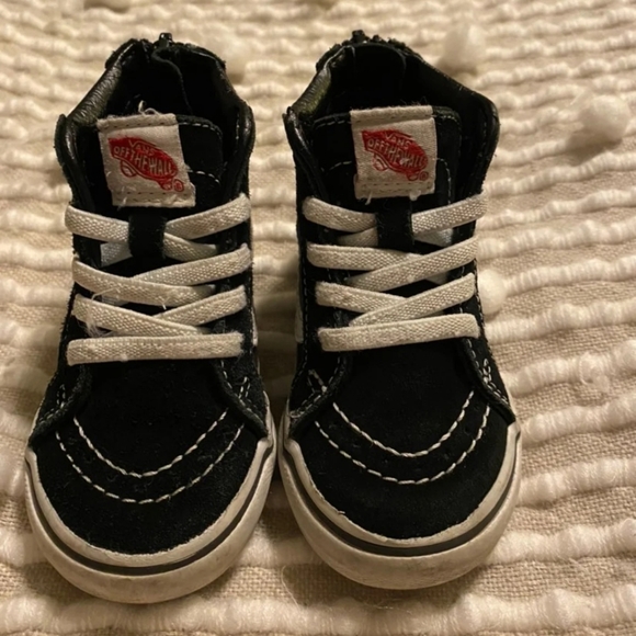 Vans Shoes Vans Shoes Size 5 Poshmark